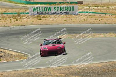 media/May-31-2025-CalClub SCCA (Sat) [[2c1a04e1ee]]/Qualifying/Group 2/Turn 4/